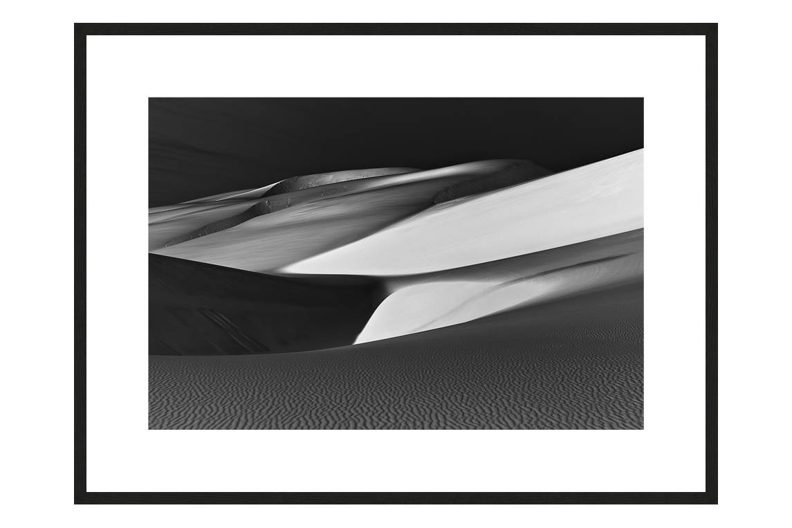 The Shadow Experience with frame, DUNES Unveiled Beauties Series, Nik Barte