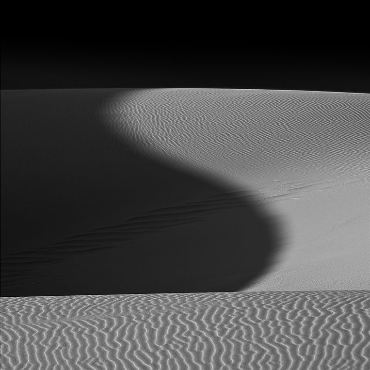 Yin and Yang, desARTification 2013 Series, Nik Barte, Sahara Desert
